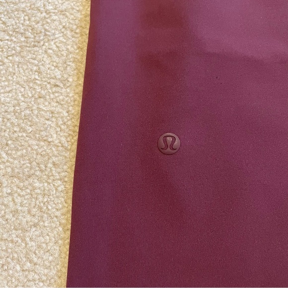 Lululemon On The Fly Pants Size 4 Straight Leg Cropped - Picture 5 of 7